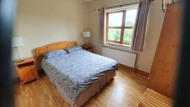 Дома для отпуска Roadside Cottage The Burren Kilfenora-12
